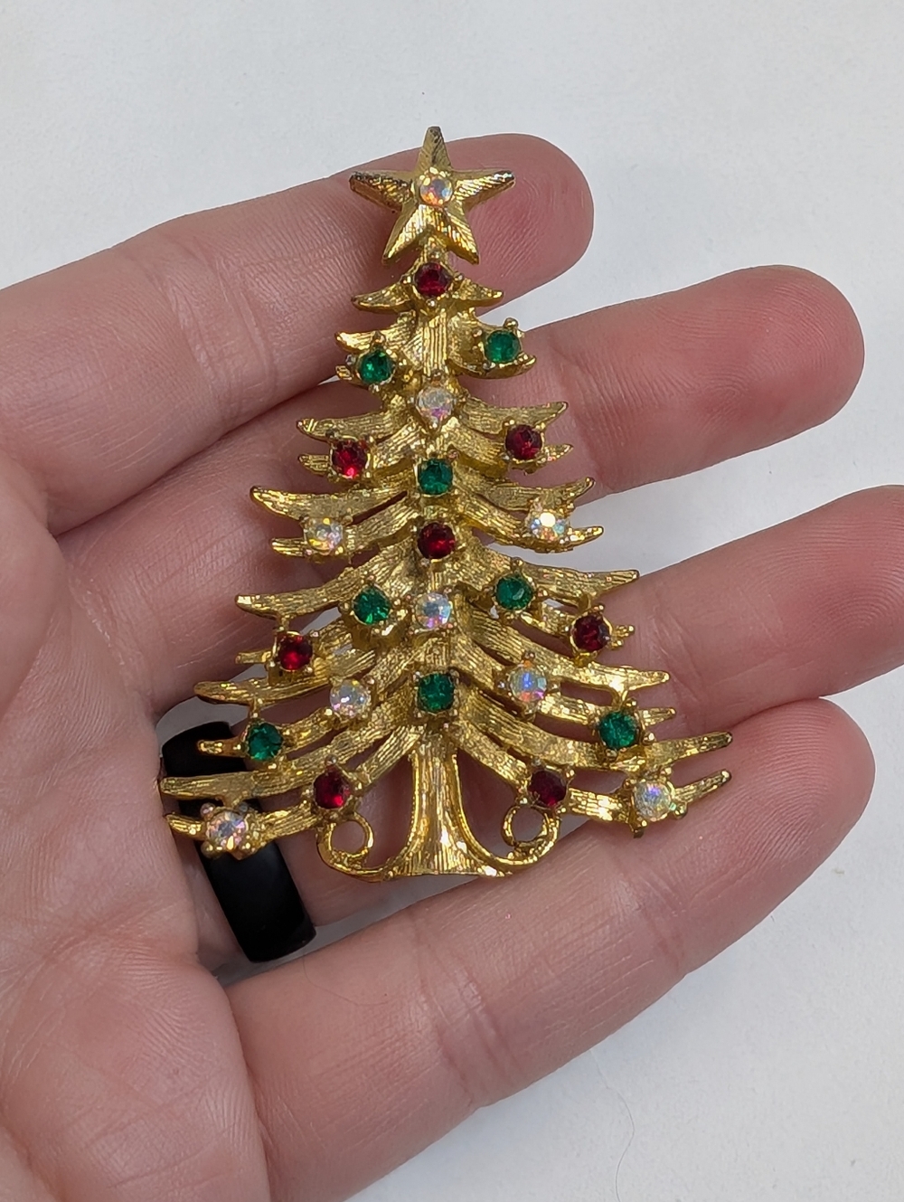 Vintage TANCER II Christmas Tree Gold Tone Brooch - Holiday Jewelry - Picture 9 of 10
